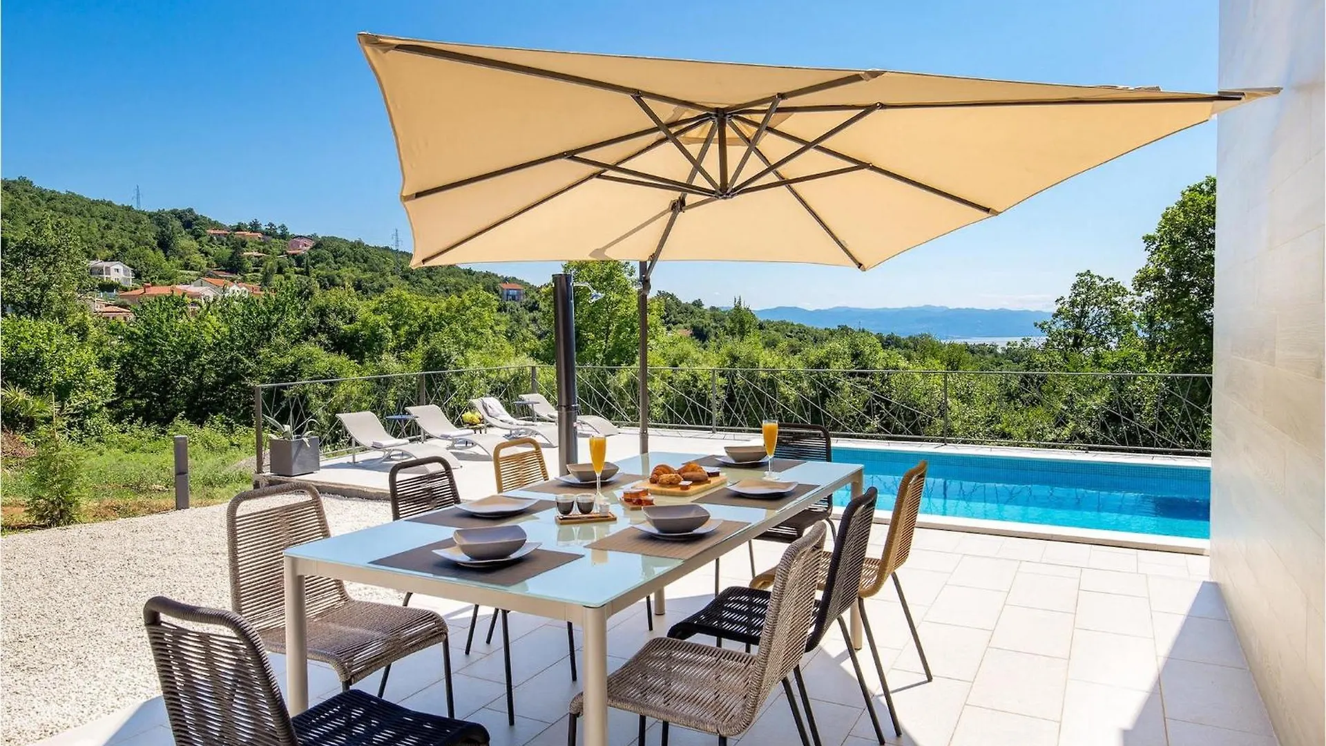Holiday home Villa Castanea Poljane Croatia